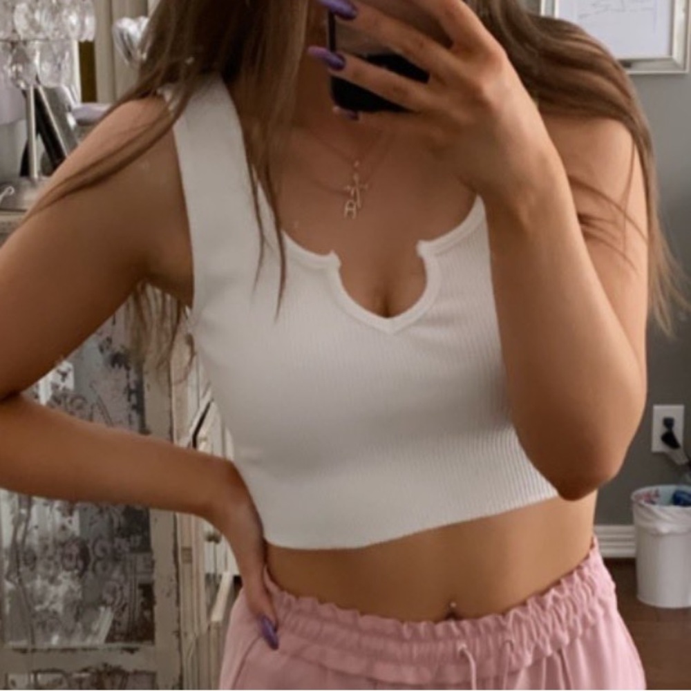 Akira Ribbed Crop Tank Top